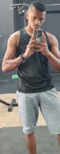 Acompanhante Kalebi