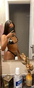 Acompanhante Monique