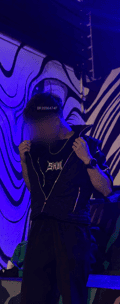 Acompanhante Bryan