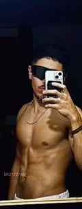 Acompanhante Chico Moedas