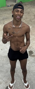 Acompanhante Ayanzinho