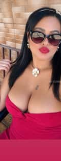 Acompanhante Morena