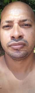 Acompanhante Douglas