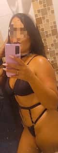 Acompanhante July Sam
