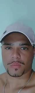 Acompanhante Lucas