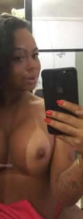 Acompanhante Camilla Soares