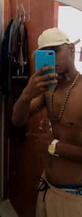 Acompanhante Lucas