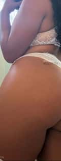 Acompanhante Morena