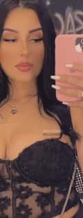 Acompanhante Júlia Nichele