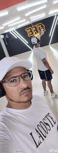 Acompanhante Michael