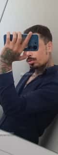 Acompanhante Oliver
