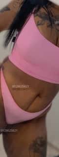 Acompanhante Morena
