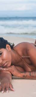 Acompanhante Maria Lee