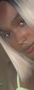 Acompanhante Ully Mel