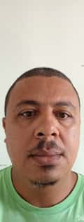 Acompanhante Carlos