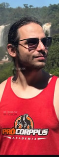 Acompanhante Leonardo Soares