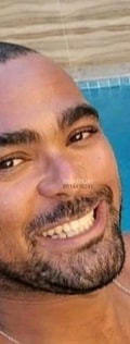 Acompanhante Douglas