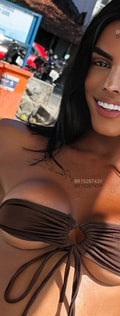 Acompanhante Giulia Freitas