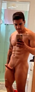 Acompanhante Douglas Mota