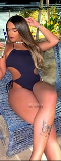 Acompanhante Evelyn