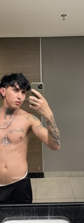 Acompanhante Lucas Alves
