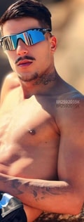 Acompanhante Brendon
