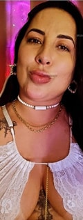 Acompanhante Aline