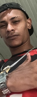 Acompanhante Bigode
