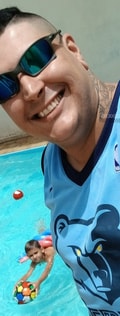 Acompanhante Henrique Donizete