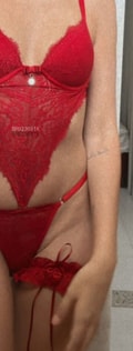 Acompanhante Aurora Queiroz