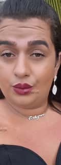 Acompanhante Tifany