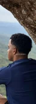 Acompanhante Junior