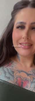 Acompanhante Jully Becker
