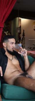 Acompanhante Douglas Machado