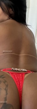 Acompanhante Morena