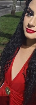 Acompanhante Kakah Larroque