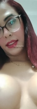 Acompanhante Roberta
