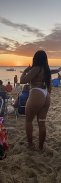 Acompanhante Karol Santos