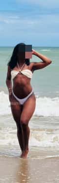 Acompanhante Morena