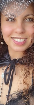 Acompanhante Clara