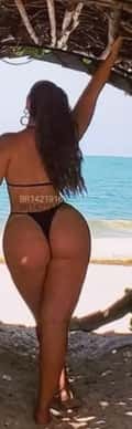 Acompanhante Rebeca