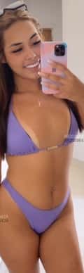 Acompanhante Tayna Costa