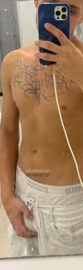 Acompanhante Louis Henrique