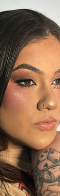 Acompanhante Melina