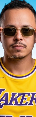 Acompanhante Julio