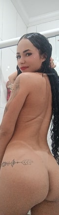 Acompanhante Thainá