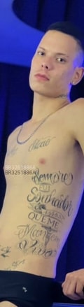 Acompanhante Vitor Andrade