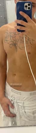 Acompanhante Louis Henrique