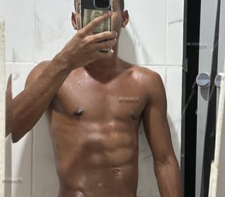 Acompanhante em Juiz de Fora-MG - Yuribahiano