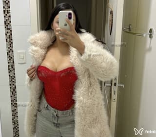 Acompanhante em Curitiba-PR - Mariana Almeida